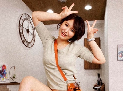 憑依バカッターのヤリタイ放題シリーズ！！！美容院の美人店員に憑依して店内びしょびしょの中出しプレイ